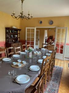 Maisons de vacances La maison des retrouvailles aux portes de Tours : Maison 6 Chambres