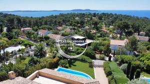Villa Les Freesias - Grande Piscine - Vue sur Mer