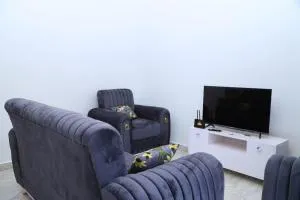 Big Five Apartment - Lugonjo