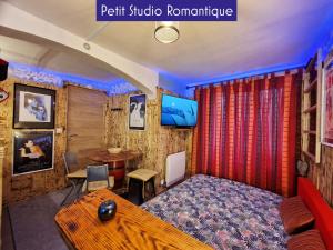 Appartements DUPLEX 2 en 1 - Proche de Disneyland Paris : photos des chambres