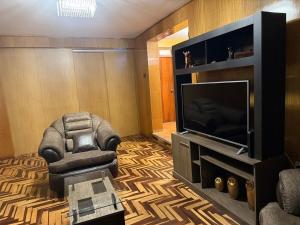 Amplio departamento con jacuzzi