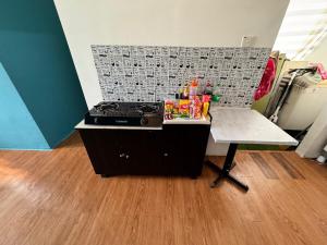 2pax 1car only Malaysian guest only bayan lepas