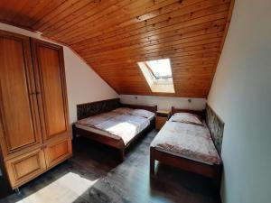 11 féröhelyes apartman