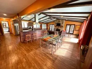 The Main House at Rustic River - Jefferson