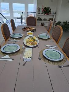 Stone Crown Manor B&B