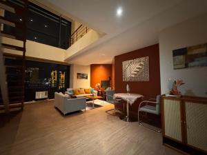 Gramercy Residences Spacious 1 BR Loft FREE Amenities