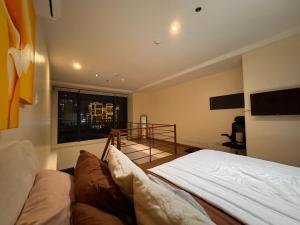 Gramercy Residences Spacious 1 BR Loft FREE Amenities