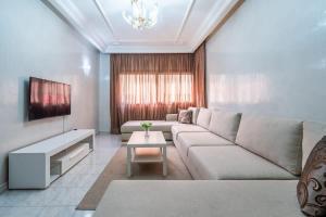 Appartement Cosy à Maarif, à Côté du McDonalds