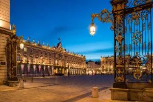 Hotel de l'Academie Place Stanislas, Nancy Centre , Gare et Congrés - 图勒