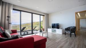 Villa Mariposa by LovelyStay