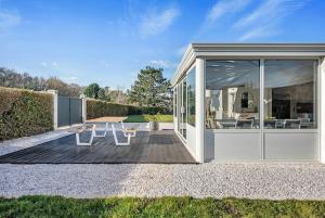 Little Dream House 6 people