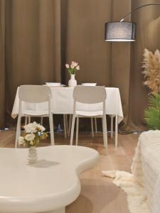 Ekocheras Creamy Stay