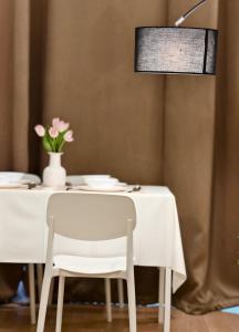 Ekocheras Creamy Stay