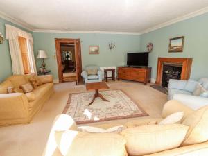 Mickle Trafford Manor