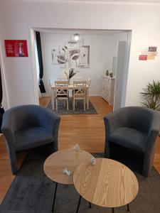 Le gite dArsène avec terrasse et garage en option a 200 m de la plage