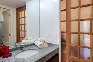 Bigorrilho • Piscina • Garagem • Perto Barigui