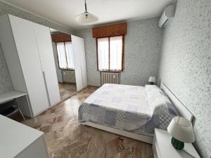 IZZ1 Apartments - Motor&Food Valley - Posto Auto Privato