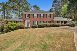 1 BR Suite w Fenced Backyard - Parking! - 塔克