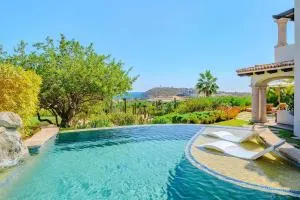 Oceanview Villa with Private Pool Hot Tub & BBQ - 埃尔普埃夫利托