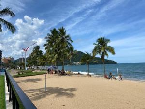 Apartamento Pé na Areia Praia Martin de Sá