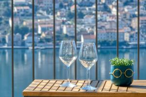 Dobrota Sea View apartment by MN Property