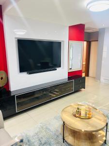 9 on Burger Blue Waters