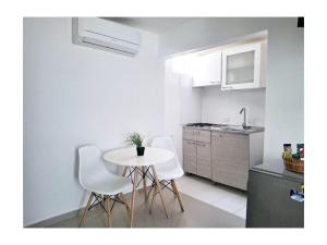 Golden House Studio Deluxe