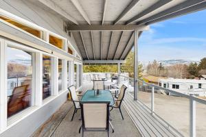 Royal View on Lakeshore