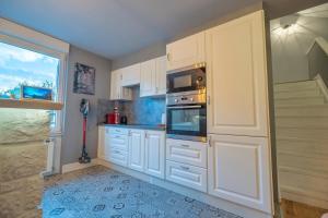 Maisons de vacances Le Loft Triplex 200M2 avec billard au centre-ville : photos des chambres