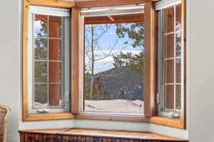 Evergreen Escape Scenic Mountain Views - 埃弗格林