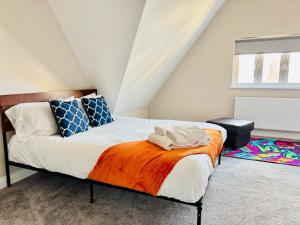 Spacious and Comfortable 5-Bedroom Home in Thetford
