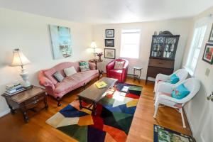 Almost Heaven | Waterfront w Private Pier & Boat Dock, Pet Friendly, Fireplace, Sunset Views