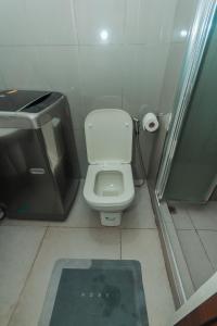 The Quirk Inn Air residence Makati Swim Gym Park Eat Laugh 3301