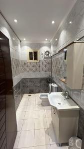 الشقق الفاخرة طريق المطار