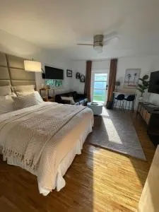 Cozy and Private Guest Suite - 西棕榈滩