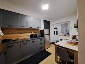 Studio with free Parking in the Center - Deliamo 3