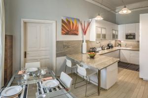 4 bedrooms 4 bathrooms luxury in Budapest centre