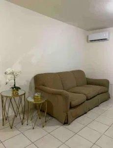 Karakter Inmuebles, Casa Majo - 雷诺萨