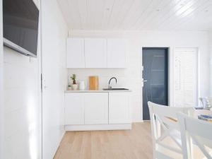 Comfortable holiday homes with a summer pool