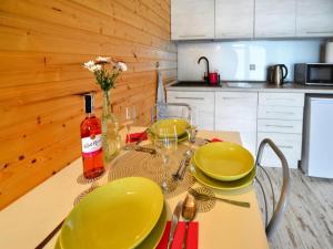 Holiday cottages, close to the beach, Ustronie