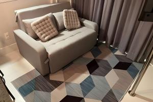 Studio no 8° Andar Vista de Cinema para o Mar 812