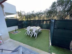 Appartements Narbonne centre T2 avec jardinet et parking : photos des chambres