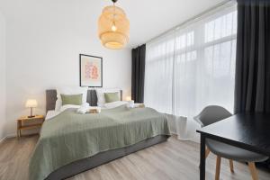 COMING HOME - Moderne Wohnung mit Nähe zu Köln Messe, Flughafen, Dom, Lanxess-Arena - schnelles WLAN, 2 Bäder, 2 kostenlose Parkplätze