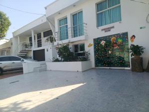 Golden House Studio Deluxe