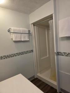 Beautiful Beach Front Condo at Pinnacle Port A-125