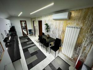 Apartament cu 2 Dormitoare de lux situat in complex ApartHotel Botosani 1