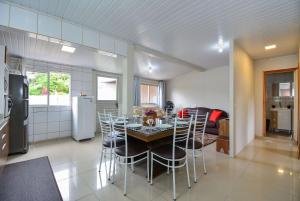 Casa Aconchegante na Praia da Gamboa - GAR003