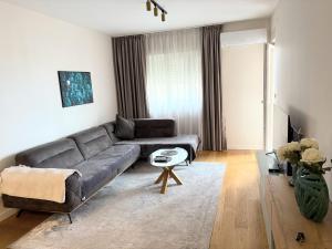 Apartments Central Point 11