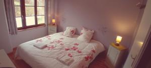 Hotels La Belle Charbonniere : photos des chambres