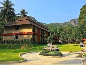 Tonsai Bay Resort - Railay pláž